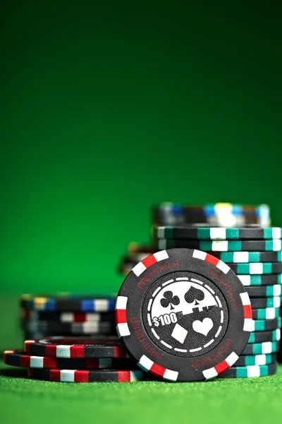 Fortune Tiger slot game interface showing reels, paylines, and bonus features